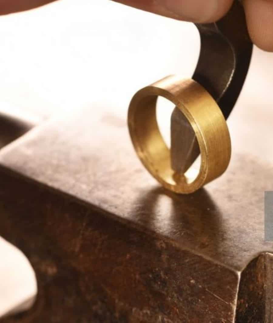 foto af en guldring